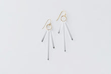 画像をギャラリービューアに読み込む, HARIOランプワークファクトリー|ピアス カナデ