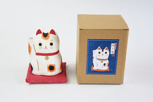 画像をギャラリービューアに読み込む, 石川紙業株式会社|はりこーシカ 招き猫 柄