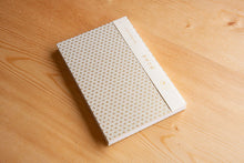 画像をギャラリービューアに読み込む, 石川紙業株式会社|和紙御朱印帳 白shira 麻の葉