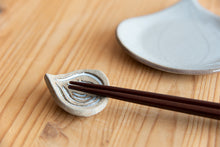 画像をギャラリービューアに読み込む, 圭秀窯|箸置き たまねぎ