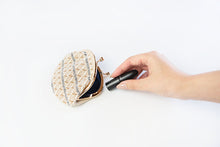 画像をギャラリービューアに読み込む, trois temps|Paulin がま口 小