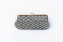 画像をギャラリービューアに読み込む, trois temps|Thomas 横長がま口